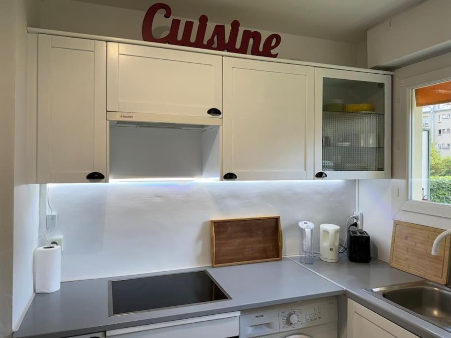 Superbe Appartement Avec Belle Vue Jardin Paris Luaran gambar