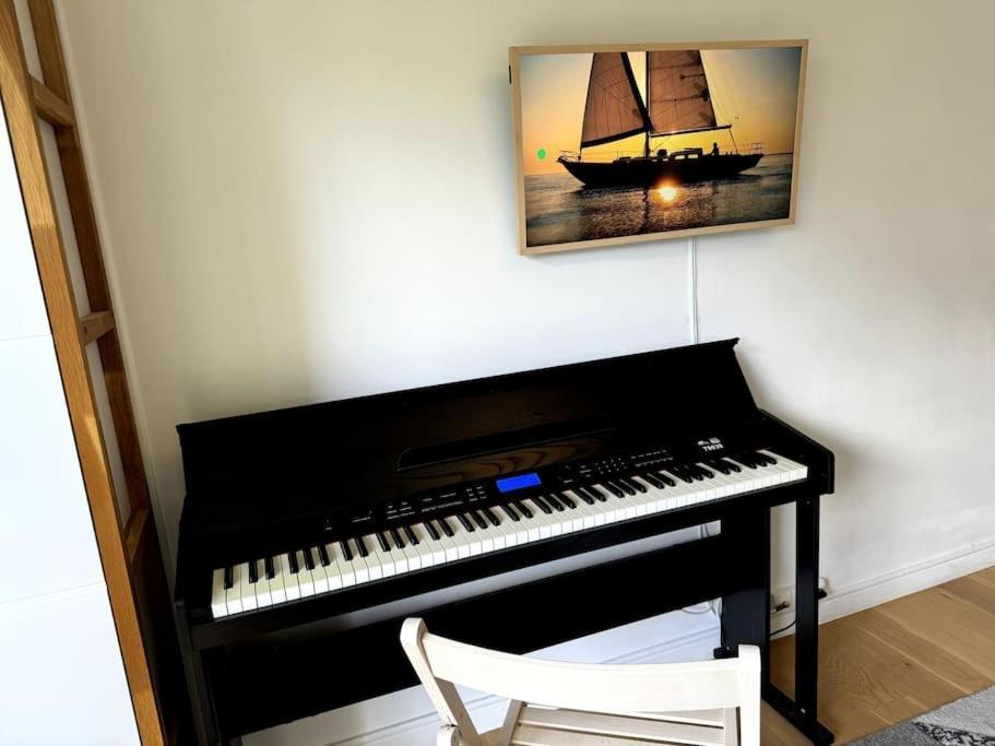 Superbe Appartement Avec Belle Vue Jardin Paris Luaran gambar