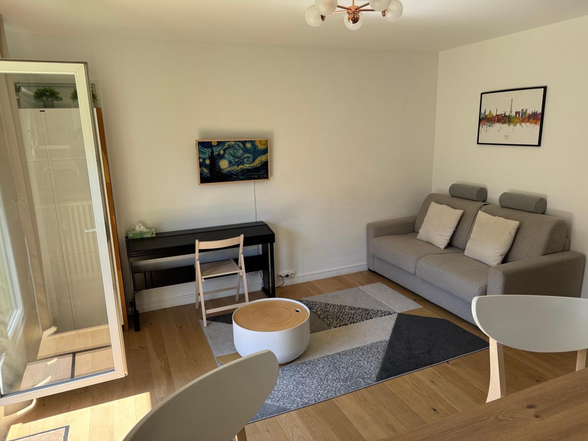 Superbe Appartement Avec Belle Vue Jardin Paris Luaran gambar